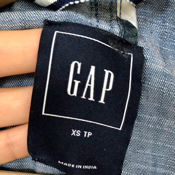 Gap loose fitting chambray jacket - Picture 4 of 4